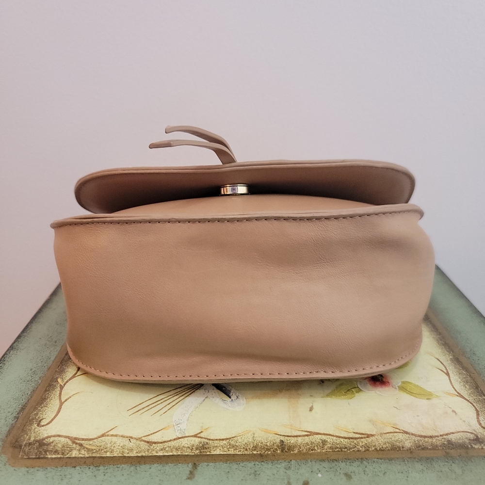 Sole Society Vegan Leather Tan Cross Body - Picture 4 of 13